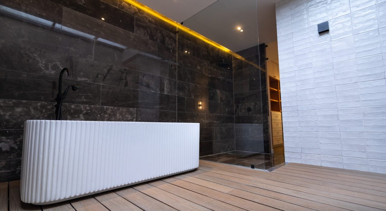 BAÑO HABITACIÓN PRINCIPAL