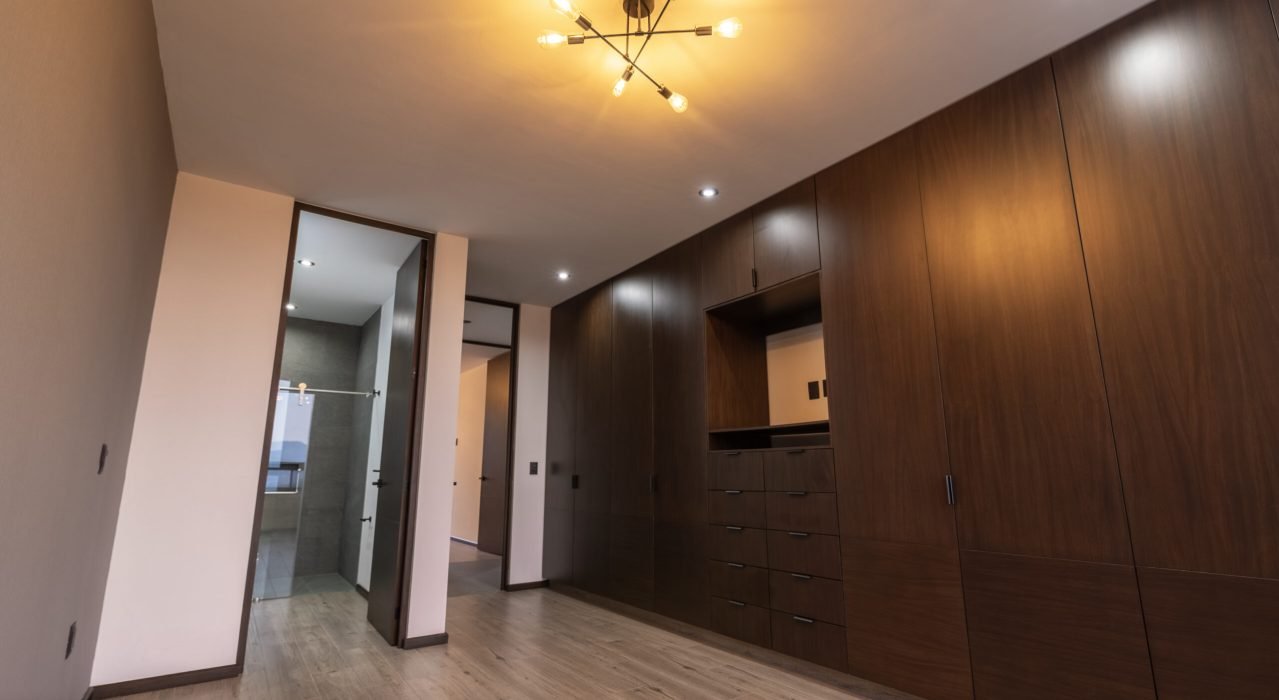 habitacion-principal-con-bano-completo